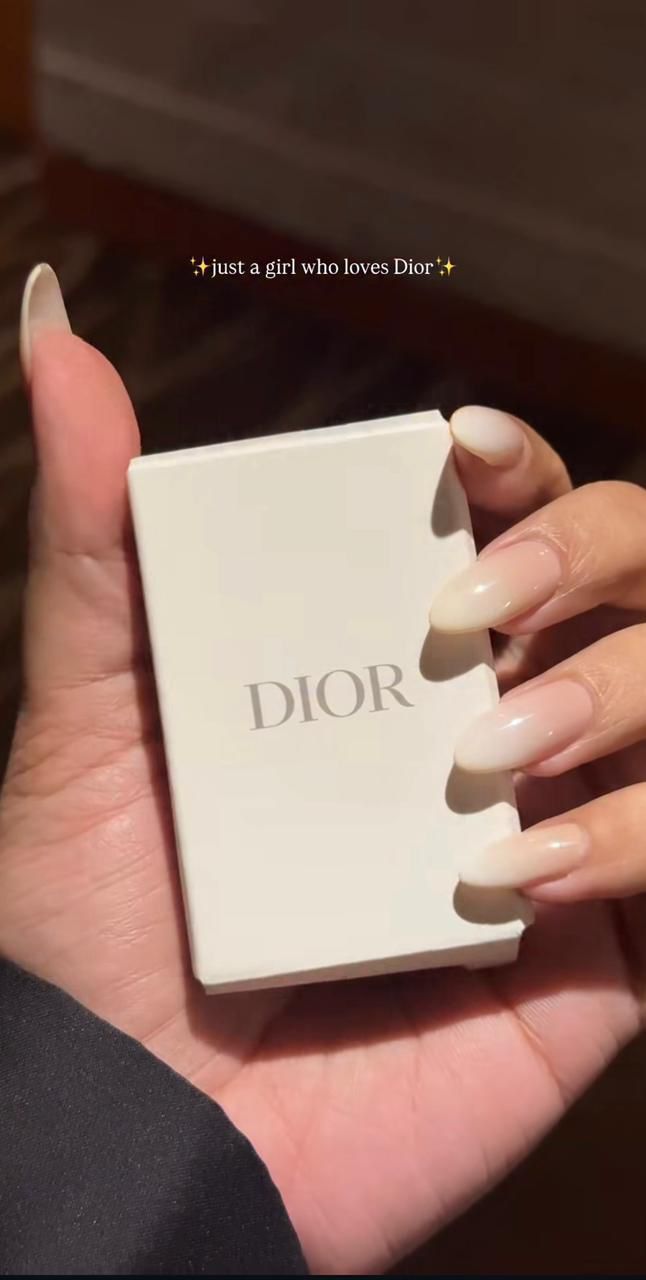 Dior CD Phone Mirror – Limited Edition Dior Beauty Compact Mirror
